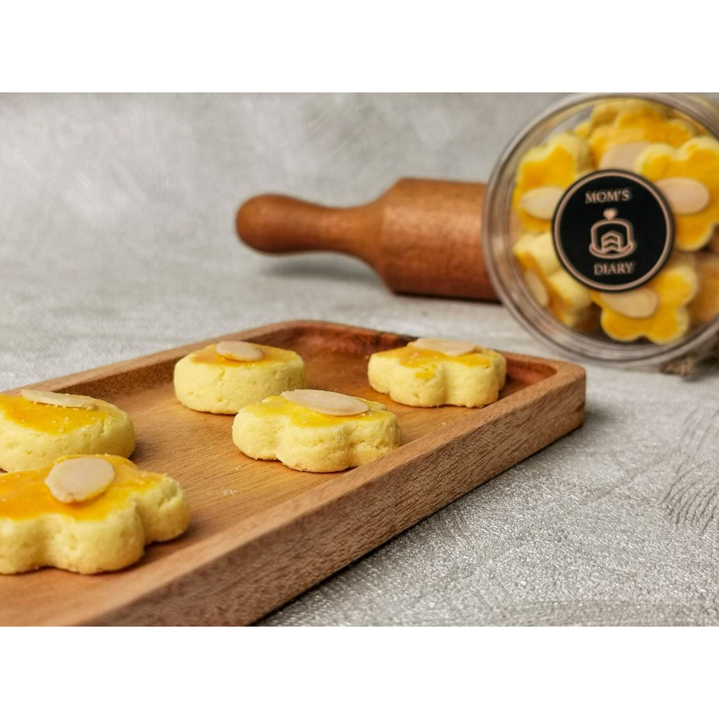 

Kue Kering Keju Almond Spesial Wisjman