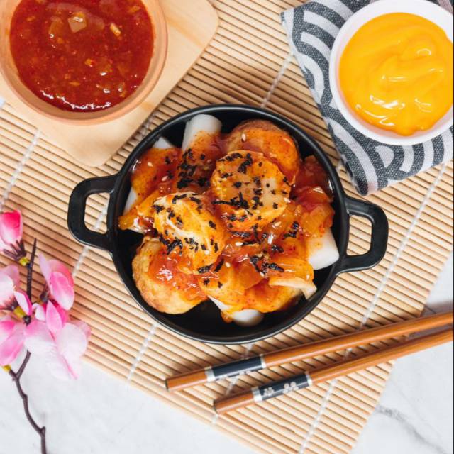 

Takoyaki Takohiro Tteobokki Yaki (Fusion Takoyaki & Toppoki)