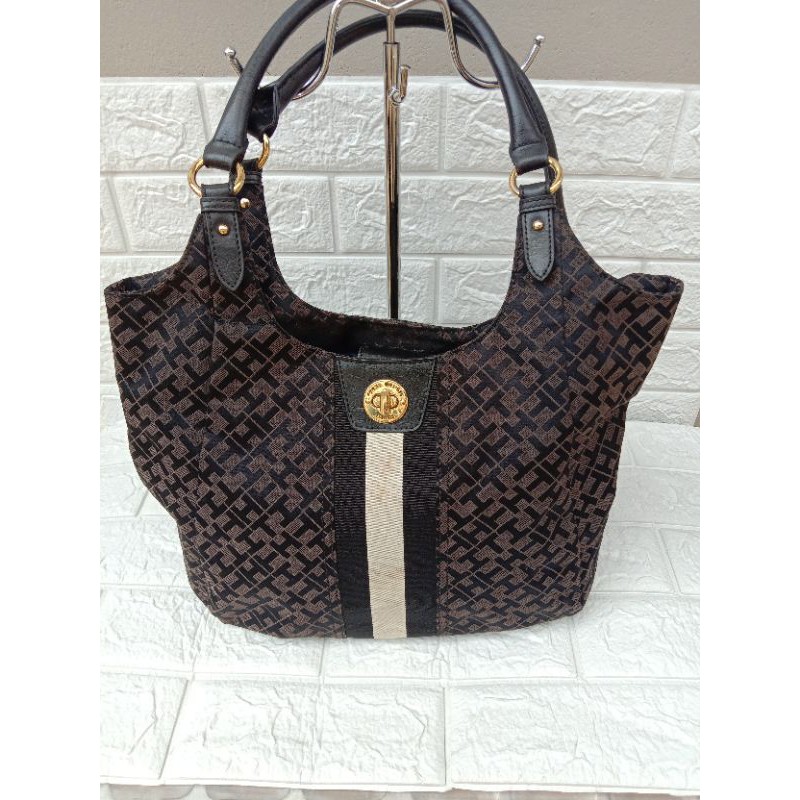 preloved tas tommy hilfiger authentic