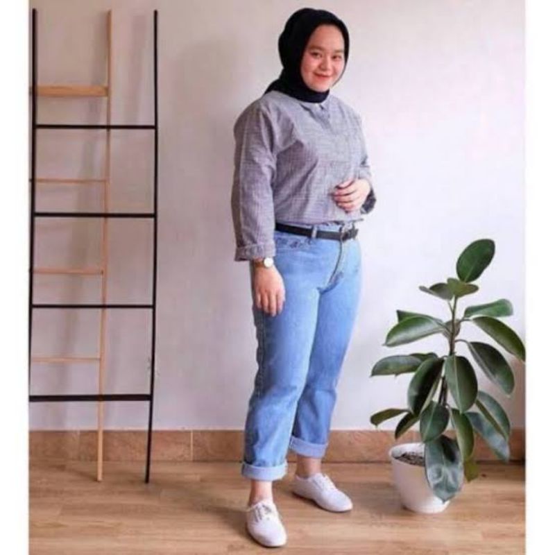 Boyfriend Jeans Jumbo Wanita Premium BF Polos Terbaru