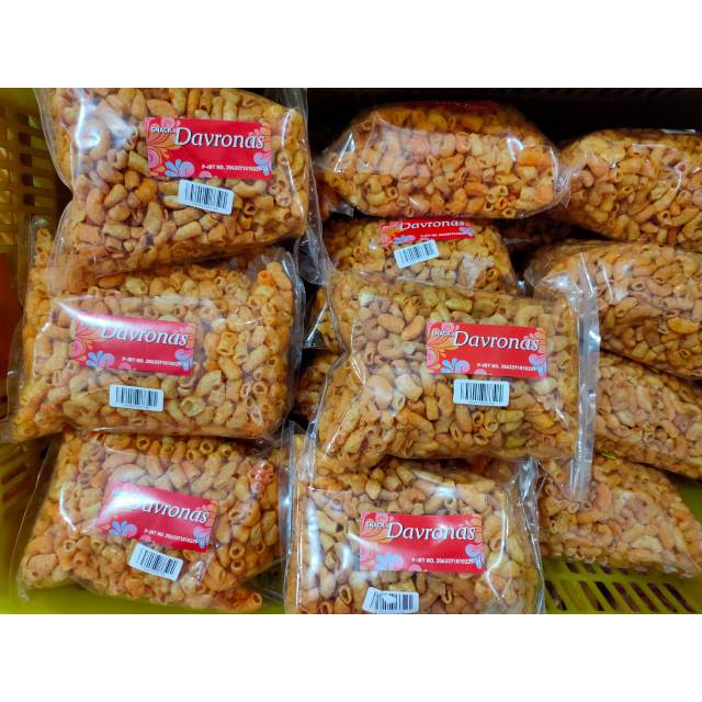 

Makaroni keju davronas 290 gram keripik kerupuk oleh oleh khas magelang jogja temanggung wonosobo