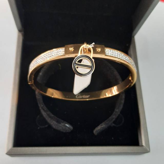 Gelang titanium cartier