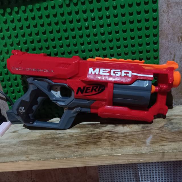 NERF MEGA CYCLONESHOCK