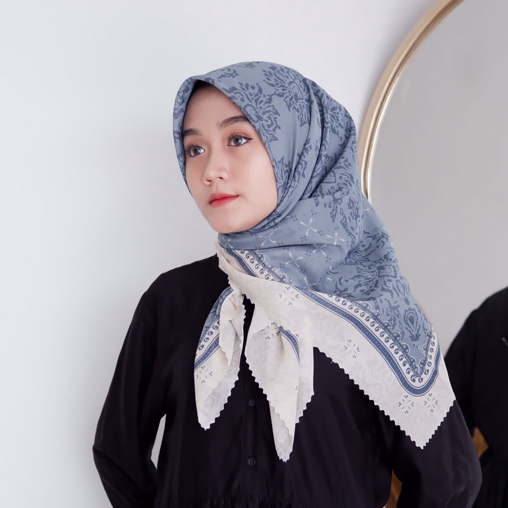 Square Motif Maira Part 1-M 4