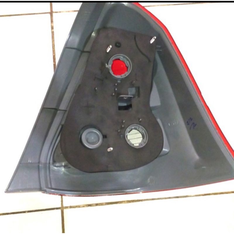 Lampu Belakang Stop Lamp Toyota Etios Etios liva, Etios sedan Cross 2013