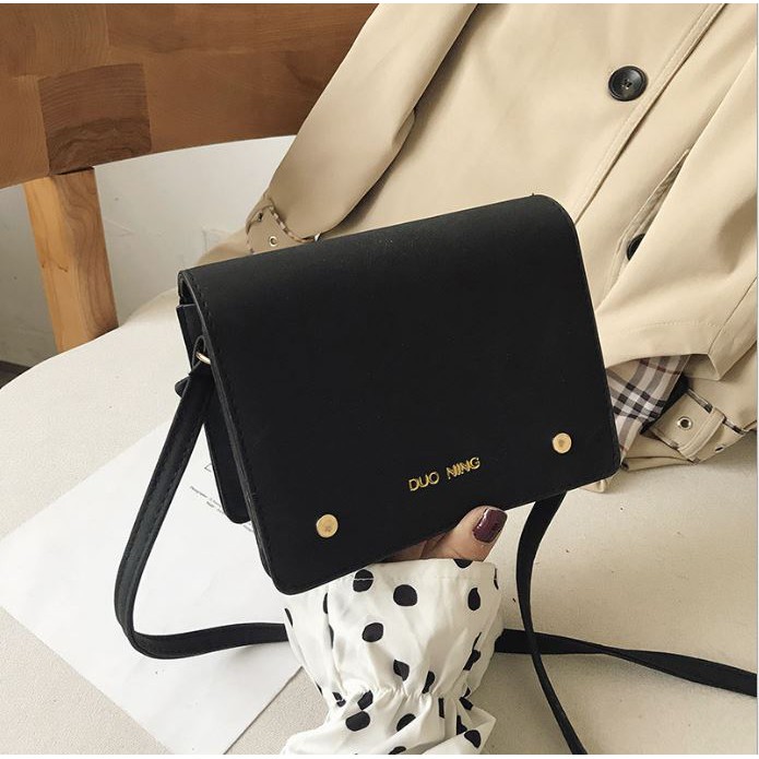 Tas Selempang Wanita Slingbag Simple Retro Motif Tas Pesta Bahan Kulit Sintetis Korean Fashion Style