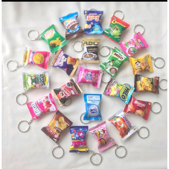 Gantungan Kunci Miniatur Snack / Tempelan Magnet Kulkas Snack