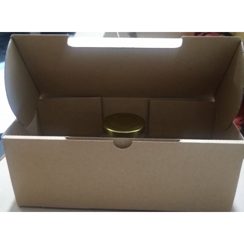 

Dus Box Botol kecil uk. box 23,5x11x8,7