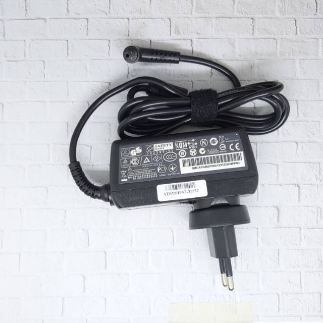 Adaptor charger acer mini 19v 2.1a plug PLN ao722 d255 d250
