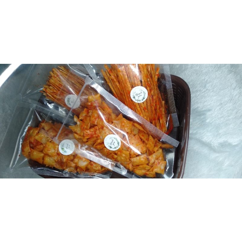 

Milidi & pangsit pedas