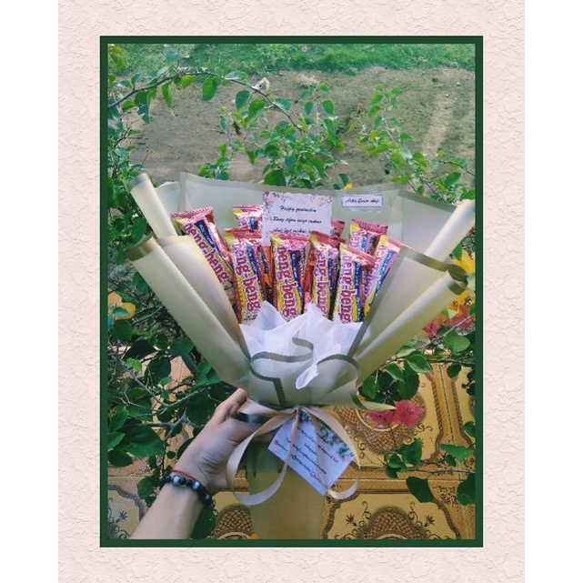 

BUKET SNACK / BUKET BUNGA / BUKET MAKANAN / BUKET BENGBENG / BOUQET / KADO WISUDA / KADO ULTAH