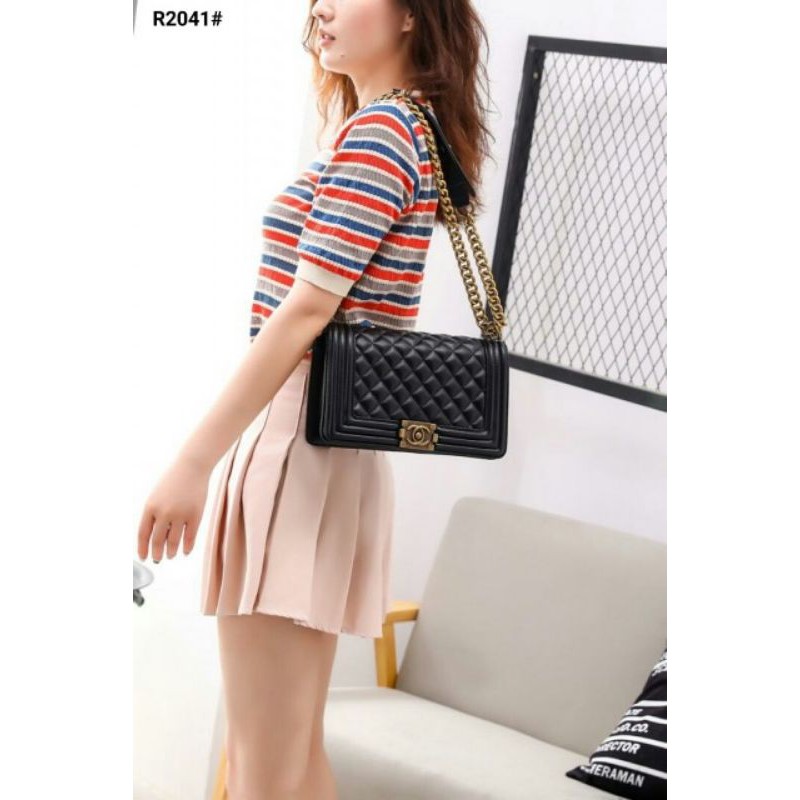 R2041 Chanel Boy 25cm