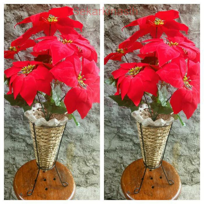 Bunga kastuba dan pot besi standing pot/bunga plastik artificial