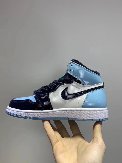 jordan 1s high unc