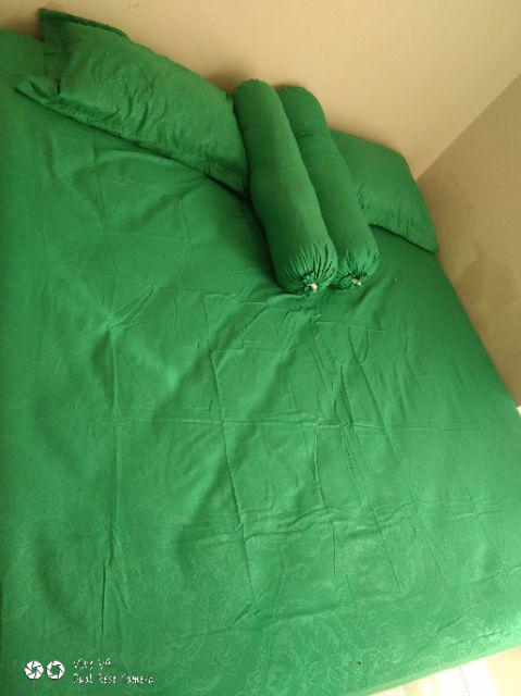 Sprei T30cm Vallery Quincy Dark Green 200x200