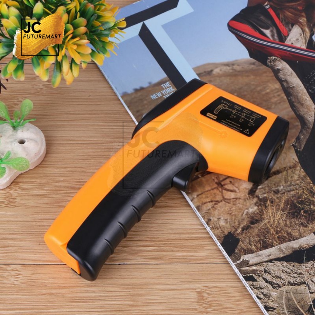 DIGITAL INFRARED THERMOMETER / IR TERMOMETER / LASER TERMO GUN - GM320