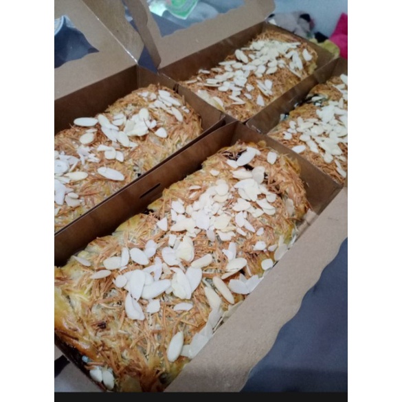 

Choco Banana Strudel by Piscokk.id
