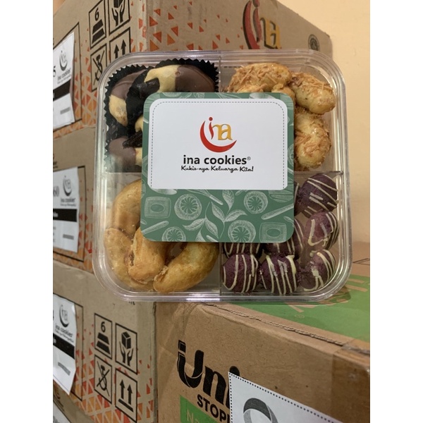 

ina Cookies kombinasi nastar