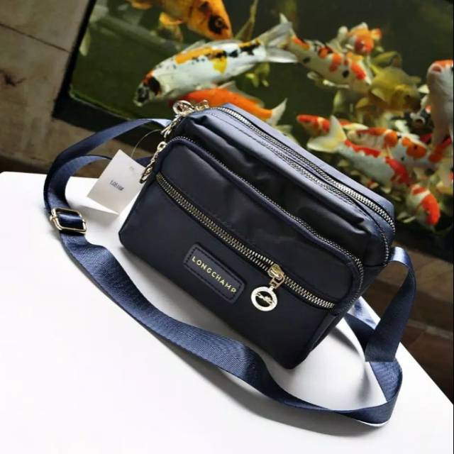 Tas cantik slempang wanita