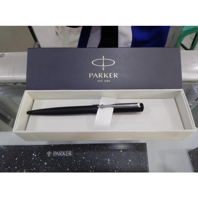 

+%+%+%] Parker vector black ballpoint