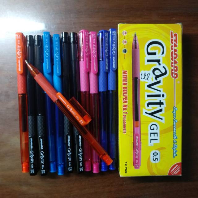 

Pulpen StandarD GRAVITY 0.5 Hitam cair Gel Eceran Per lusin