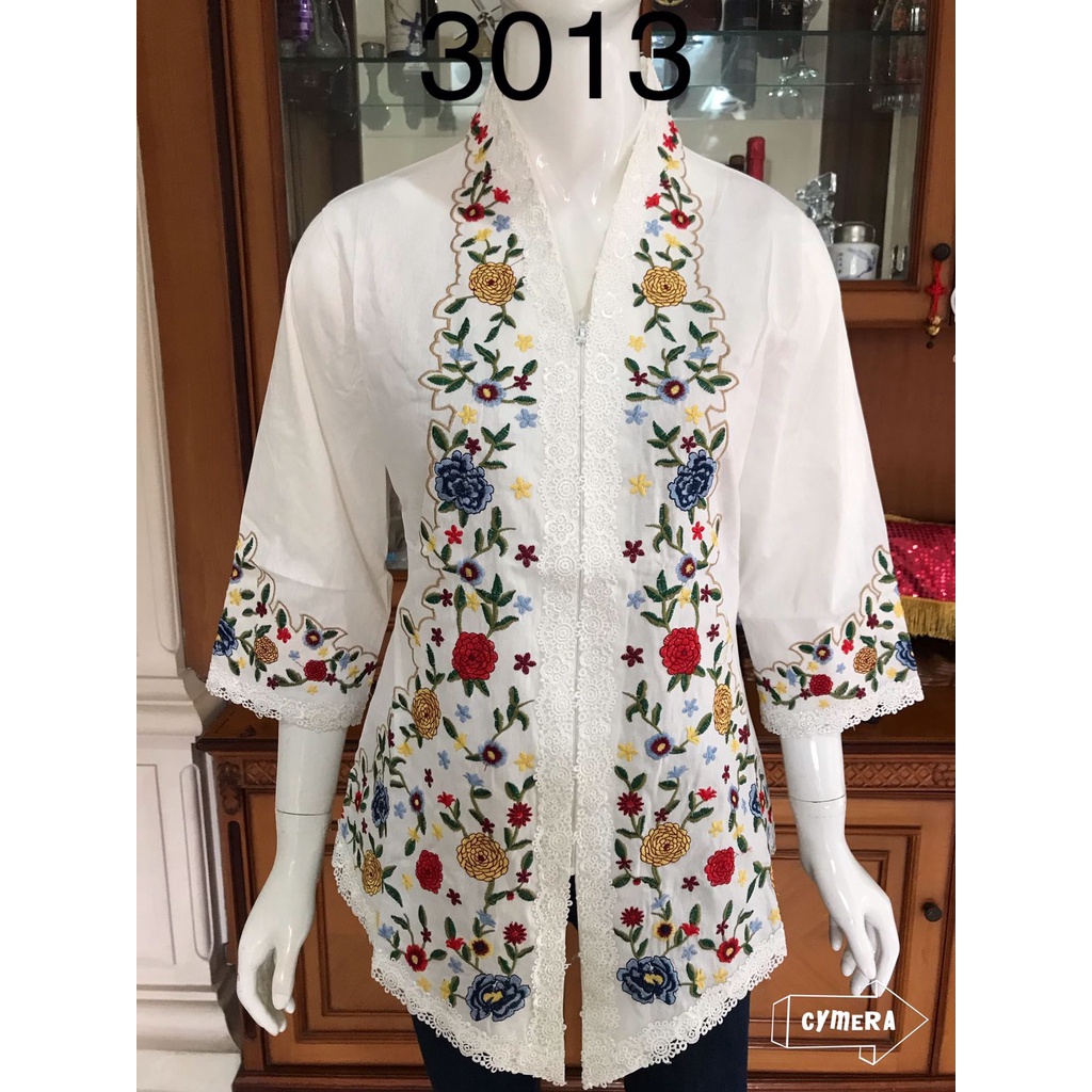 3013/0631 kebaya alexuez bordir putih  tulang /kebaya encim premium /bordir lancip