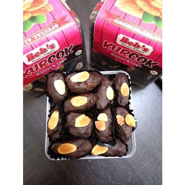 

kurma Almon coklat