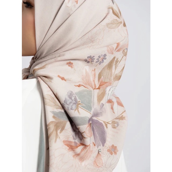 Niraly scarf kamiidea preloved kami preloved bukan buttonscarves preloved