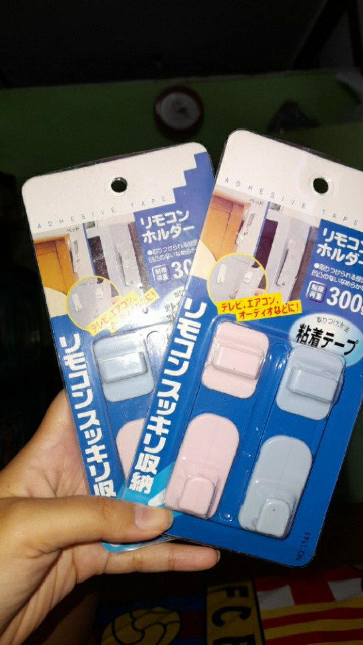 Anekagrosir | Gantungan Hook - Gantungan Tembok - Gantungan Remote - Tempelan Serbaguna