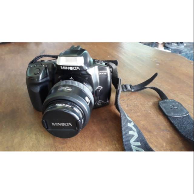 Minolta kamera analog