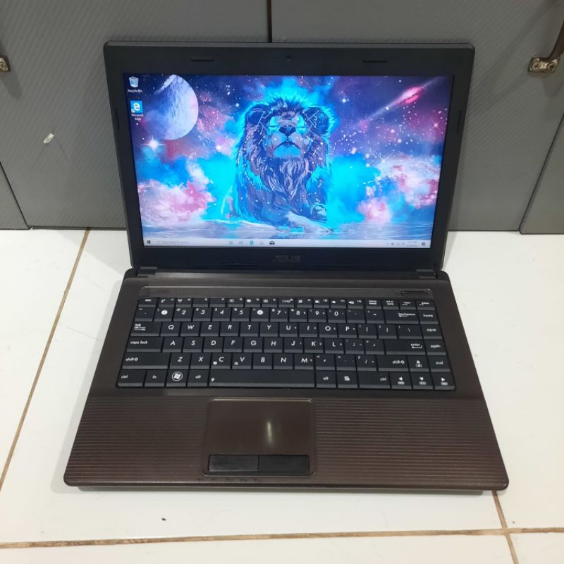 Laptop Asus K84C Intel Celeron B800 Ram 2GB/HDD 320GB Layar 14 inch Siap pakai Mulus