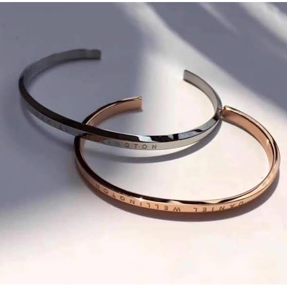 Gelang  Classic Untik Tersedia Warna Rose Gold, Gold, dan Silver