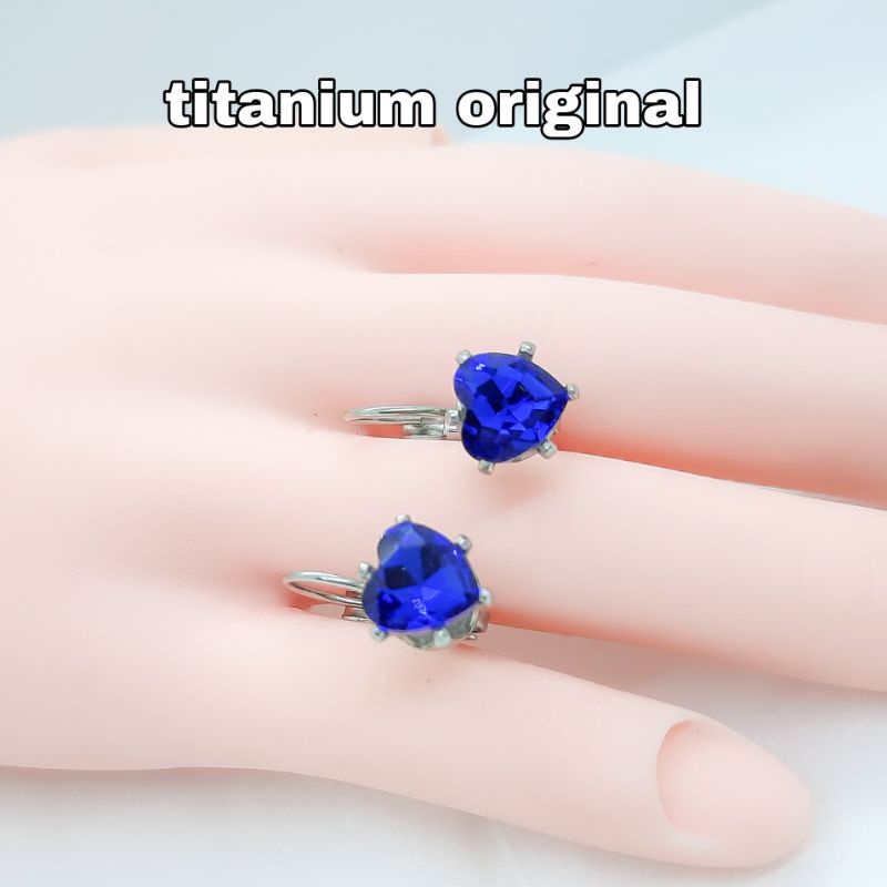anting titanium deasy mata biru love original tidak karat