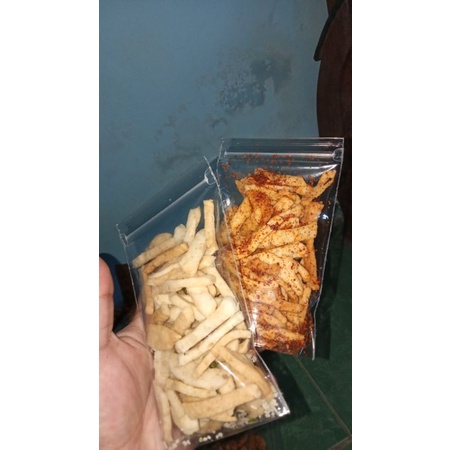 

Basreng hot dan original daun jeruk UNYU