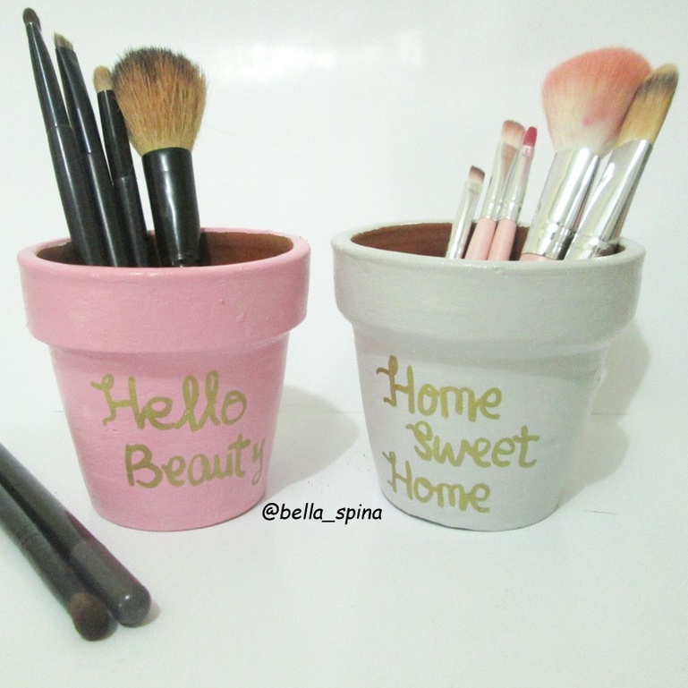 

Clay Pot Monocolor Crayon Quotes Big size PTB-02 Bisa Custom Tulisan
