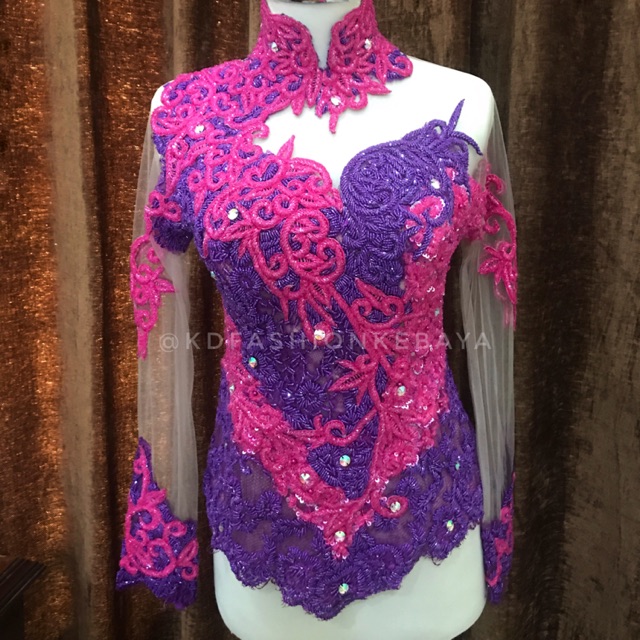 25 Trend Terbaru Kombinasi Kebaya Warna Magenta Scilla 25 Trend Terbaru Kombinasi Kebaya Warna Magenta Scilla