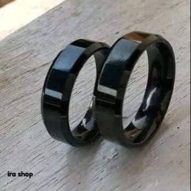 Cincin couple titanium hitam polos pria wanita