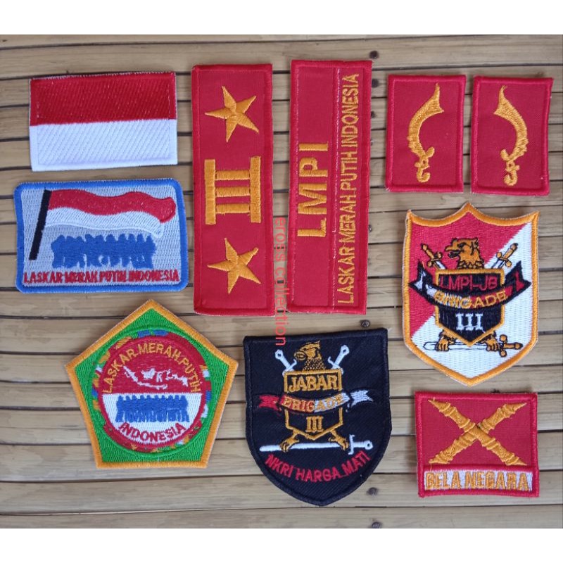 satu set atribut logo lmpi (laskar merah putih indonesia) komplit