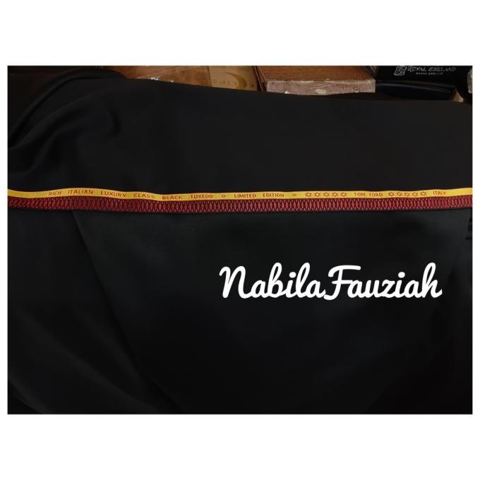 Kain Celana Jet Black Semi Wool Made Italy