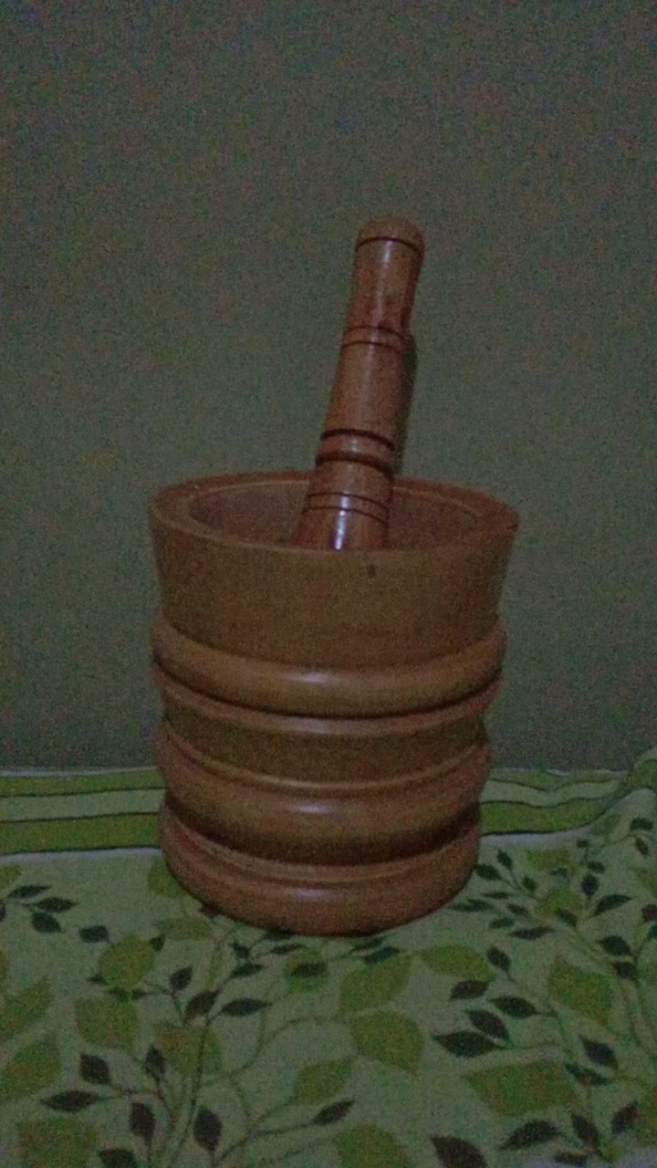 Lumpang Kayu / Tumbukan Kayu / Alu Ulekan Kayu / Cobek Kayu