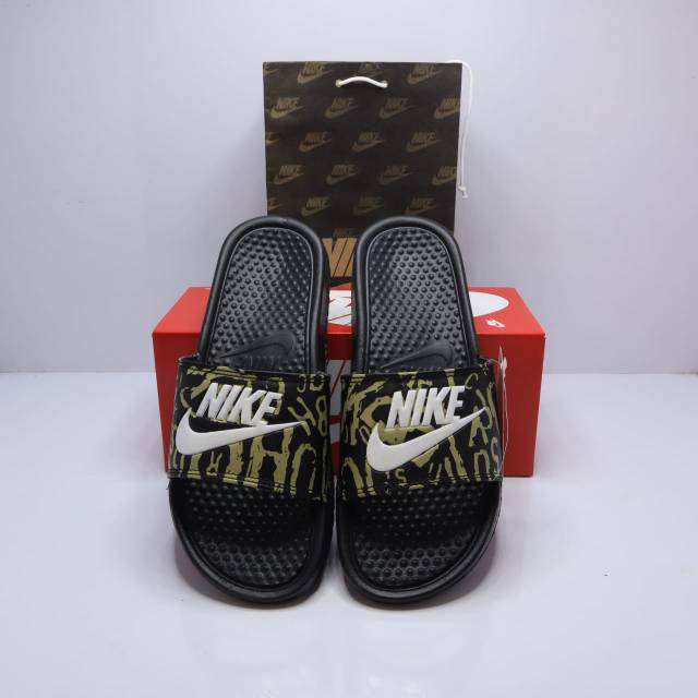 A31  Promo Slip Sendal Sandal Slip on Slide Slop Wanita Pria Classic Tiger Gold Terbaru Berkualitas