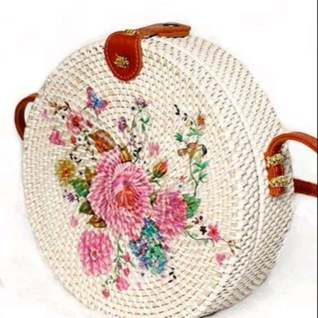 

Tas Rotan Bali Deco Lukis Bulat Diameter 20cm Motif Bunga Trl006-Multicolor