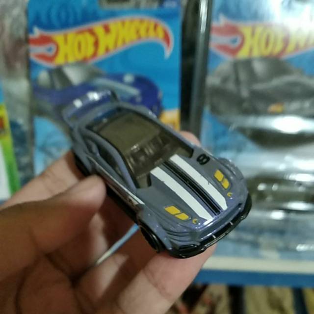 Hot Wheels Custom '15 Ford Mustang (LOOSE)