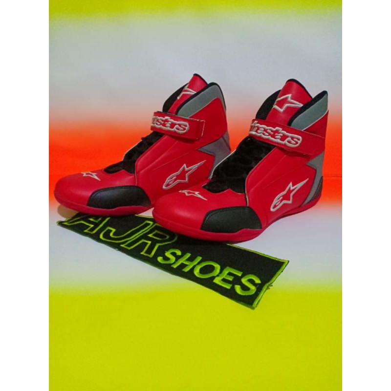 Sepatu Drag/Turing