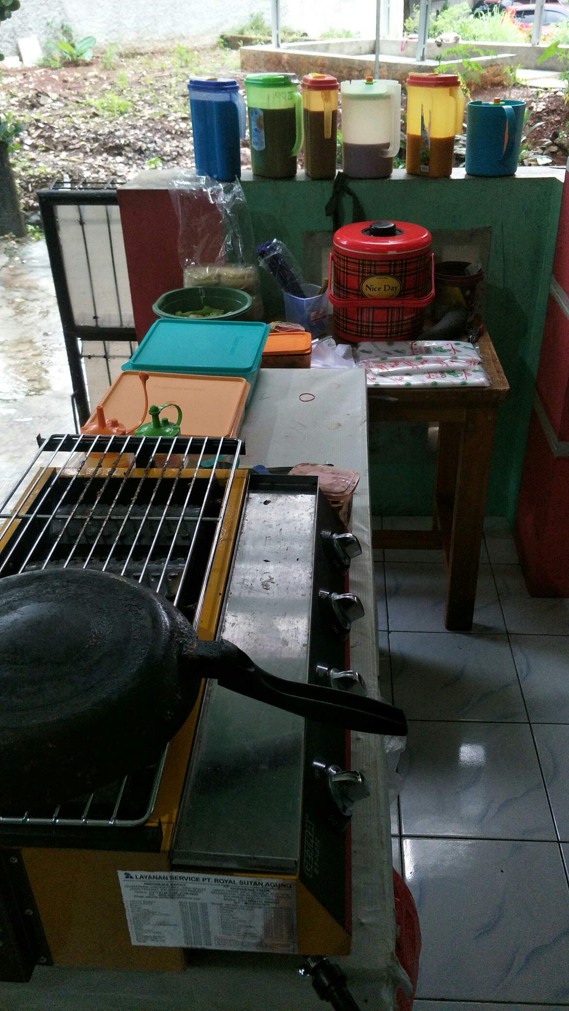 Sunlife Teko Plastik 1,6 Liter Es Toshio