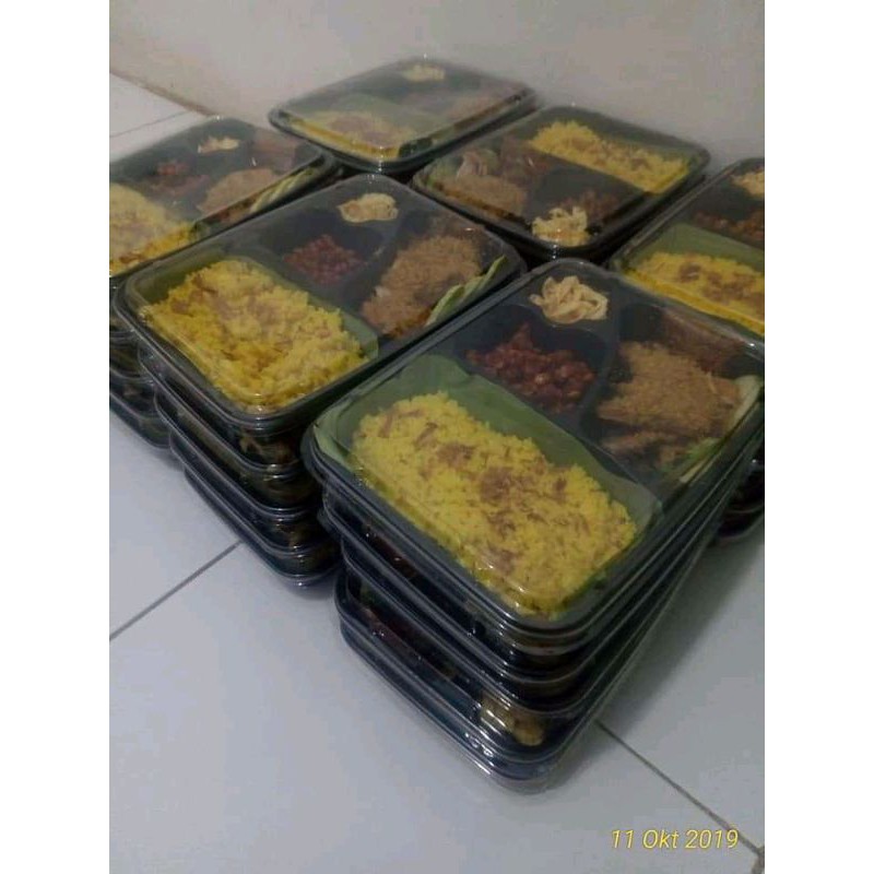 

NASI KUNING BOX BENTO