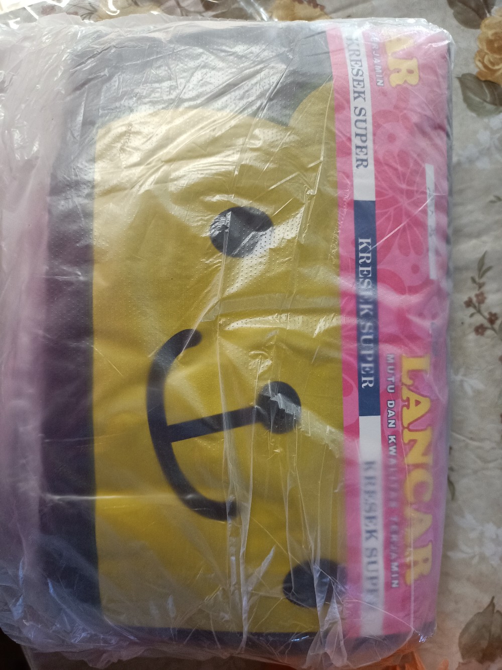 Kantong Plastik Teddy Bear Softhandle Ukuran 23 [ 1pack]