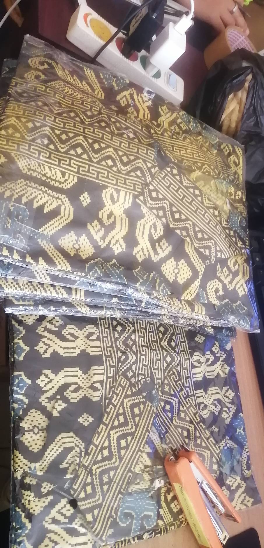 Kkemeja Batik Pria Modern Slim Fit Lengan Panjang Odl 142