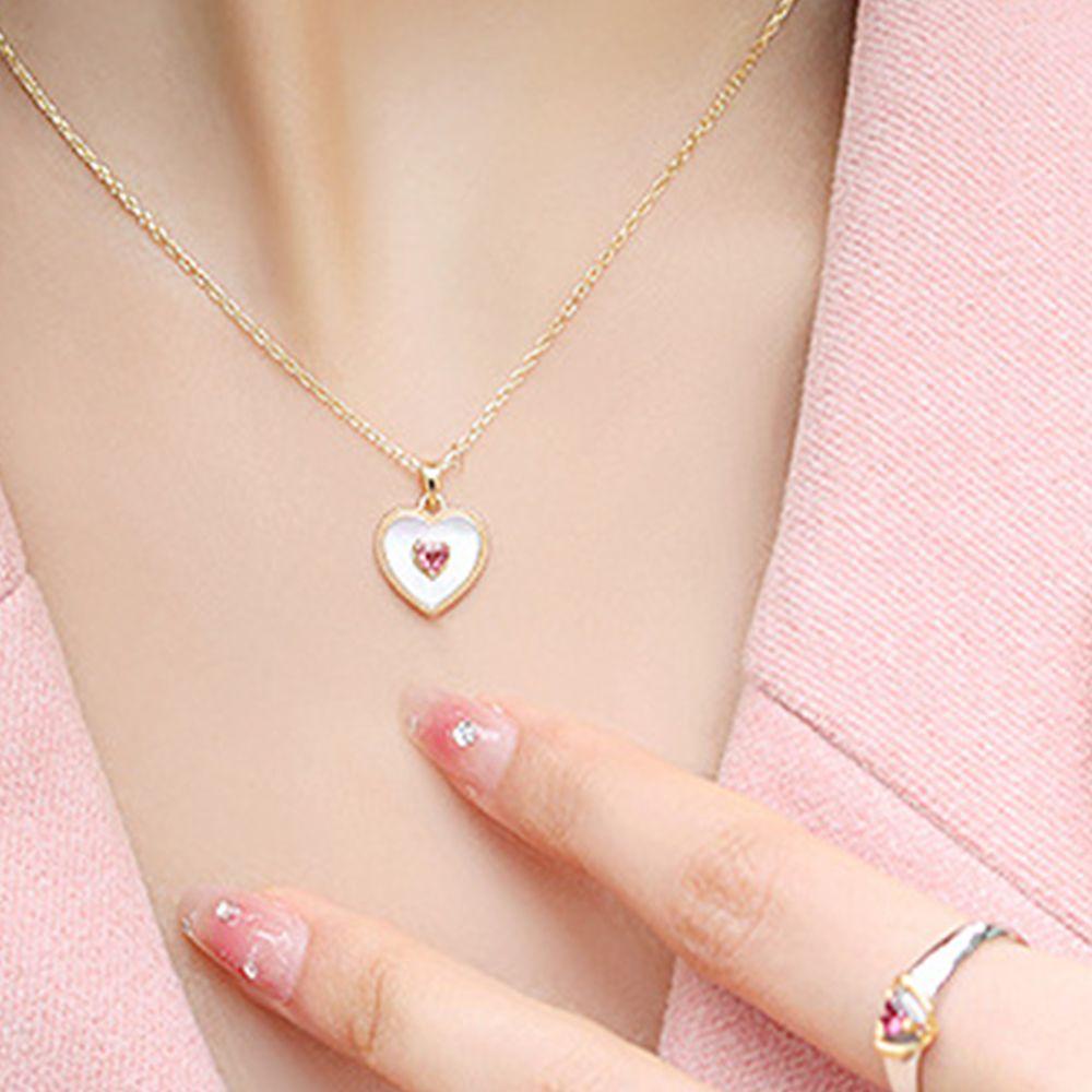 Mxbeauty Wanita Rantai Klavikula Pernikahan Fashion Desain Rasa Hadiah Pacar Temperamen Cahaya Mewah Cinta Hati Liontin Kalung