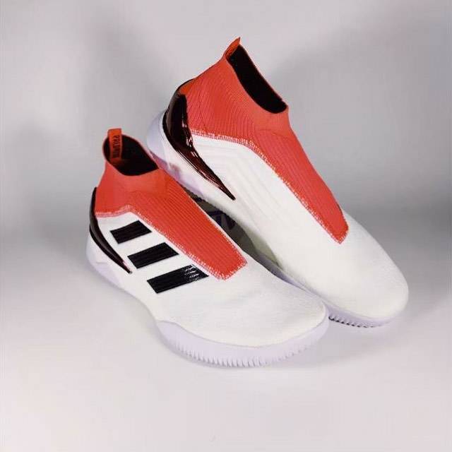 Adidas Predator 18+ Cold Red IC